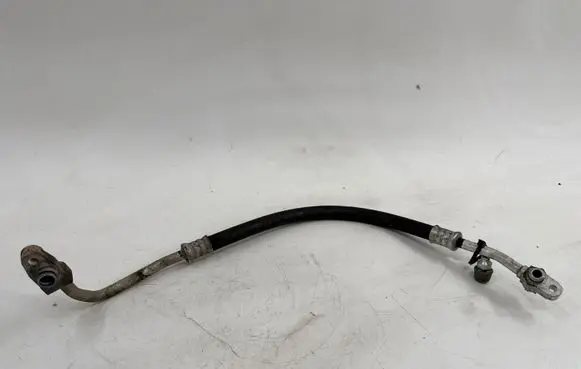 Subaru Legacy Air conditioning (A/C) pipe/hose