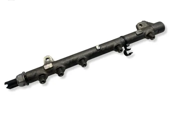 Mercedes-Benz C W204 Fuel main line pipe A6460700395