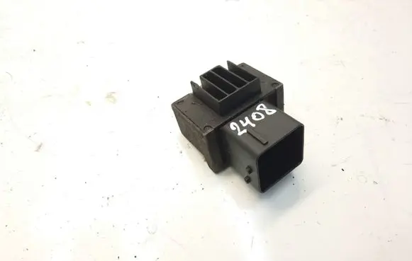 Peugeot 207 Glow plug pre-heat relay K2408