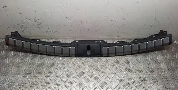 Lexus RX V Bottom trim 5838748150