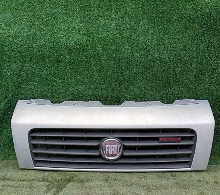 Fiat Ducato Front bumper upper radiator grill 1308067070 ST4430