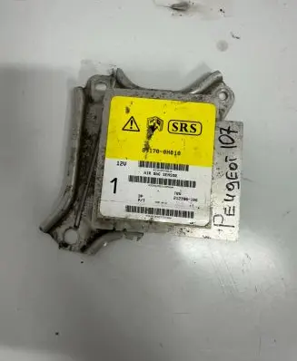 Peugeot 107 Airbag control unit/module 891700H010 A1RASES50R A1R9055SS0P