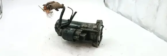 Volkswagen PASSAT B5.5 Starter motor
