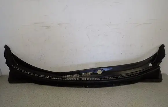 Mitsubishi ASX Wiper trim 