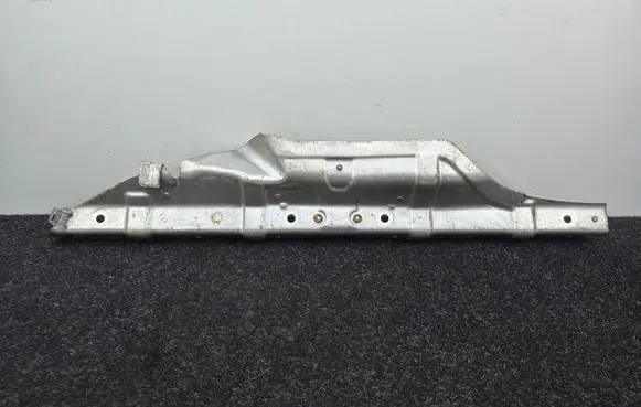 BMW 4 F32 F33 Exhaust heat shield 8602958 59347210