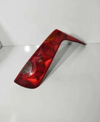 Nissan Note (E11) Rear/tail lights