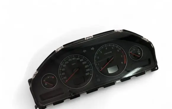 Volvo V50 Speedometer (instrument cluster) 30746097