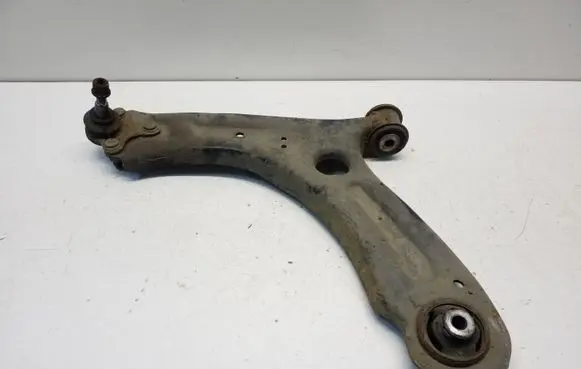 Volkswagen Jetta VI Front lower control arm/wishbone