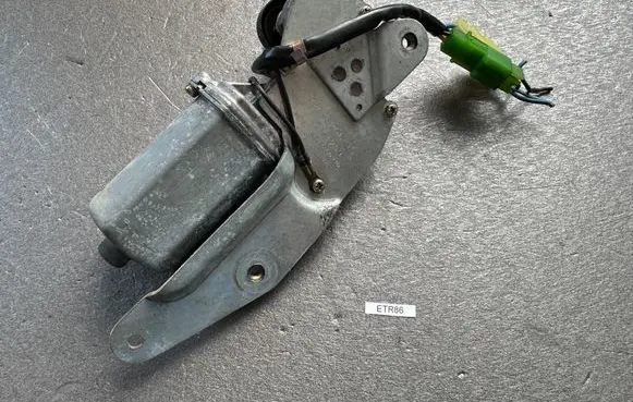Isuzu Trooper Rear window wiper motor 8941343941