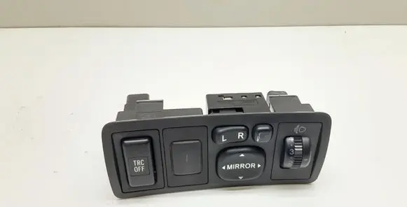 Toyota Avensis T250 Wing mirror switch 183575