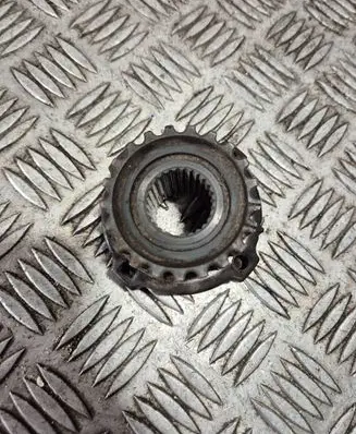 Volvo XC90 Crankshaft pulley 8692286