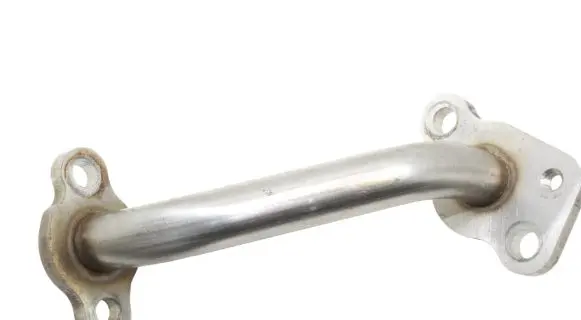 Lexus CT 200H EGR valve line/pipe/hose