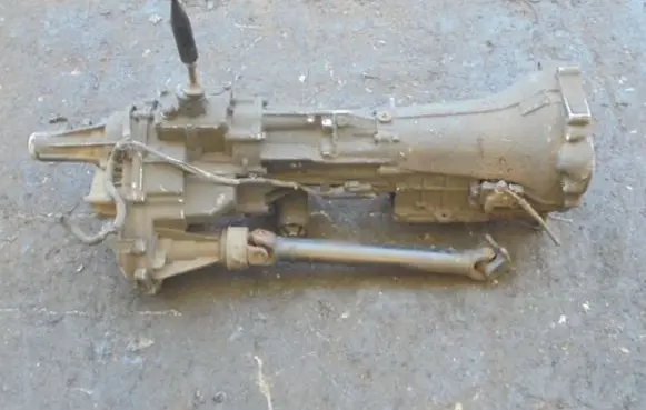 Mitsubishi Pajero Pinin Manual 4 speed gearbox KV5M21ASG