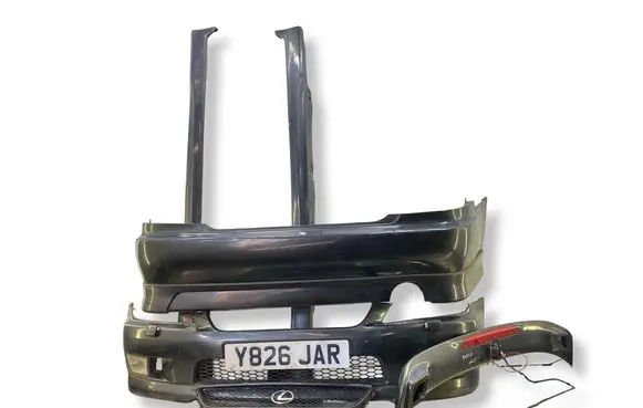Lexus IS 200-300 Complete body kit TRD
