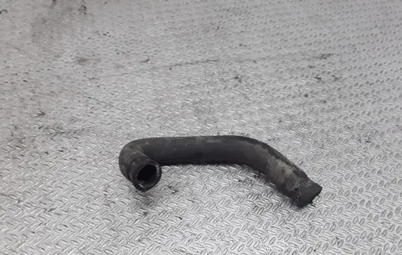 Audi A4 S4 B5 8D Engine coolant pipe/hose