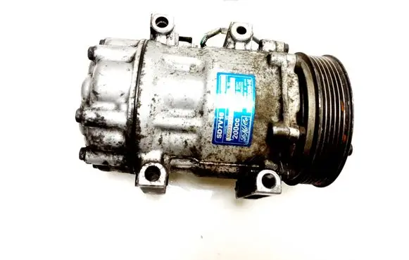 Volvo S40 Air conditioning (A/C) compressor (pump) 3M5H19D629HE