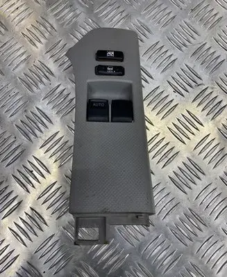 Toyota Yaris Electric window control switch 742320D110