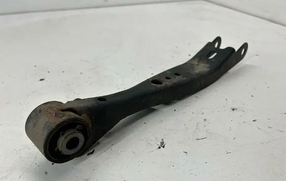 Subaru Forester SK Rear control arm 20250FL040