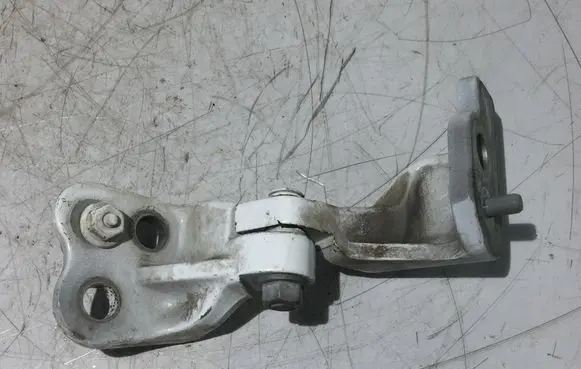 Ford Transit Custom Front door upper hinge