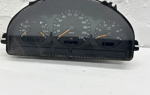 Mercedes-Benz ML W163 Speedometer (instrument cluster) 1911210243B 15380379 A1635403011