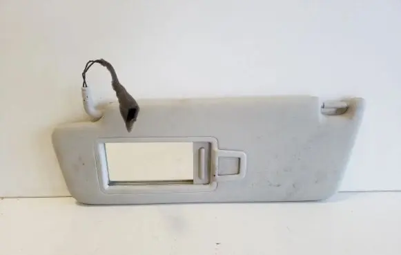 Volkswagen e-Golf Sun visor
