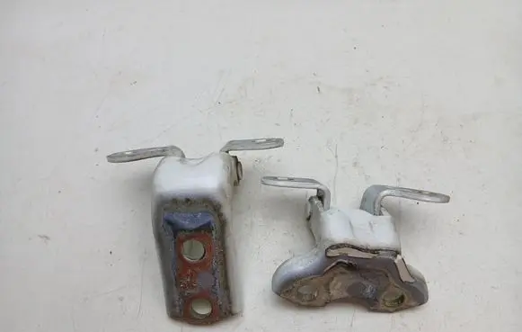 Lexus GS 250 350 300H 450H Rear door hinge set A046694