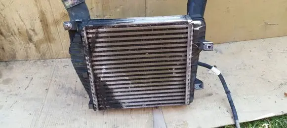 Audi Q7 4L Intercooler radiator 7L0145803