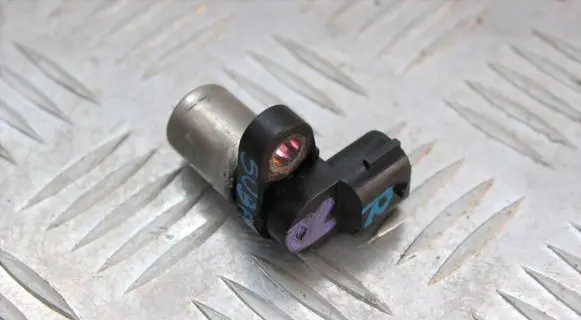 Subaru Impreza II Crankshaft position sensor