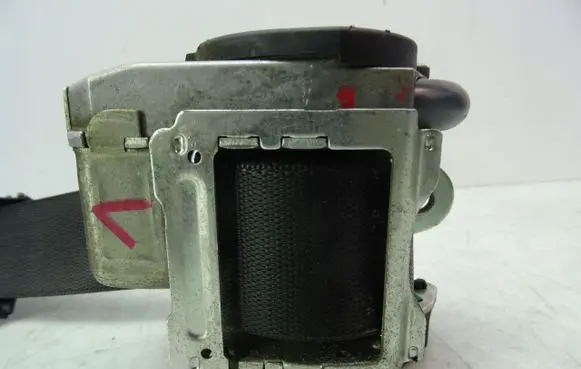 Mercedes-Benz Sprinter W906 Front seatbelt A9068600088