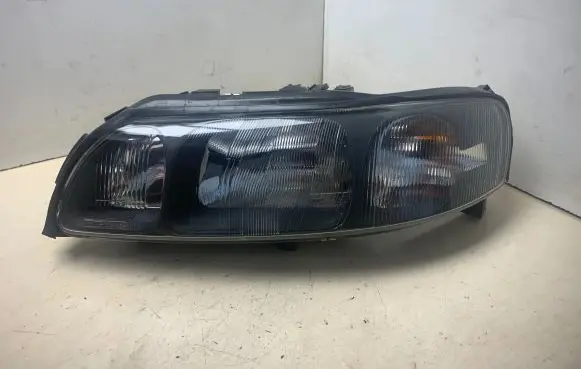 Volvo S60 Headlight/headlamp