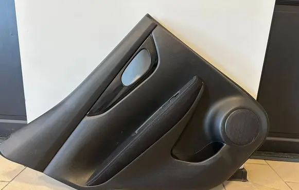 Nissan Qashqai Rear door card panel trim 829234EA1A