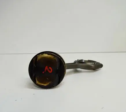 Piston