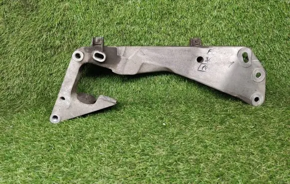 BMW 3 F30 F35 F31 Gearbox mounting bracket 6769281 2231676928105