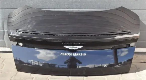 Aston Martin DB11 Tailgate/boot cover trim set 