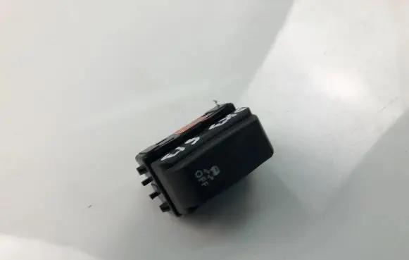 Other switches/knobs/shifts
