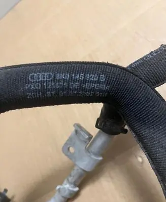 Audi A5 8T 8F Engine coolant pipe/hose 8K0121071F 8K0121086E 8K0145820B