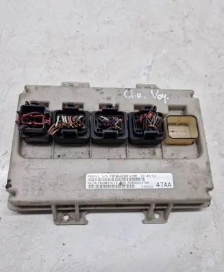 Chrysler Voyager Comfort/convenience module 04692247AA P04692247AA
