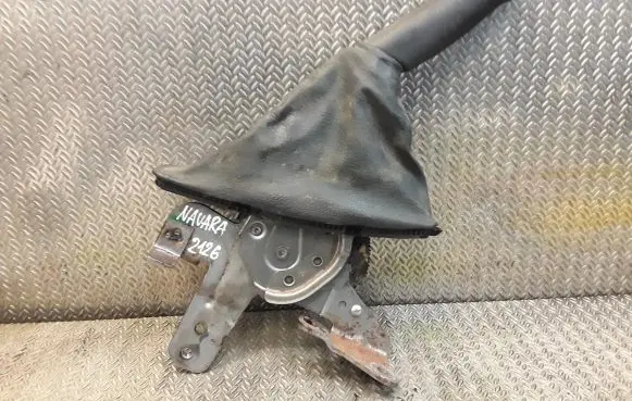 Nissan NP300 Hand brake release handle 