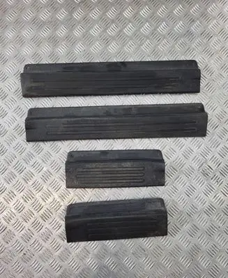 Fiat Fullback Foot area side trim 