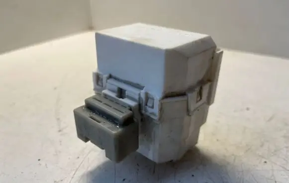 Mitsubishi Colt Other relay MN108928