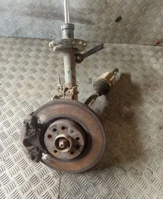 Opel Zafira B Front wheel hub spindle knuckle