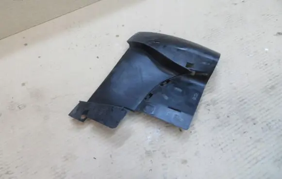 Front bumper mounting bracket