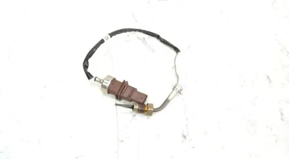 Audi A4 S4 B8 8K Exhaust gas temperature sensor 0007258 04L919529D