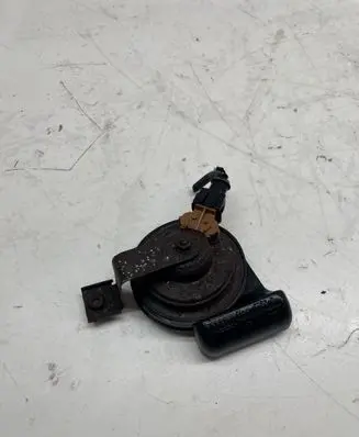 Volvo S60 Horn signal 49042