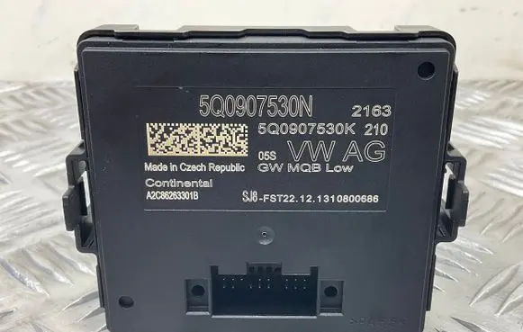 Volkswagen Golf VII Gateway control module 5Q0907530N