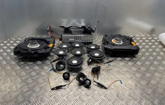 BMW 5 F10 F11 Audio system kit 9261703