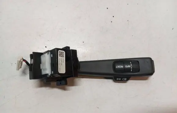Volvo V60 Indicator stalk 31264162