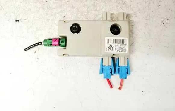 BMW 7 E65 E66 Antenna control unit 911826305 21367510