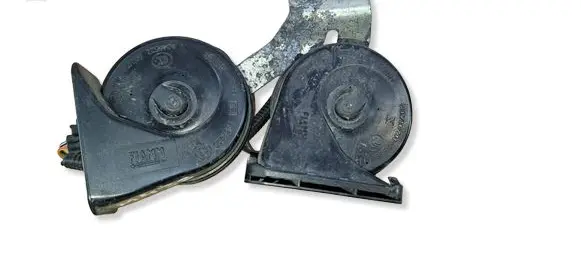 Ford Kuga II Horn signal 0055306