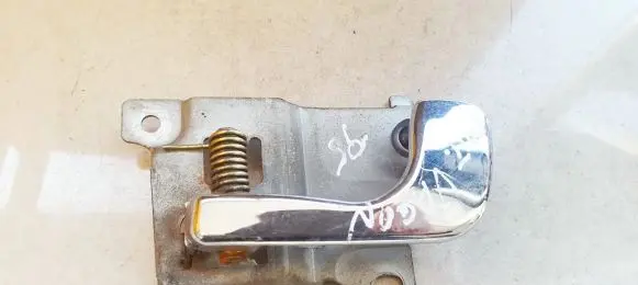 Mitsubishi Space Wagon Rear door interior handle